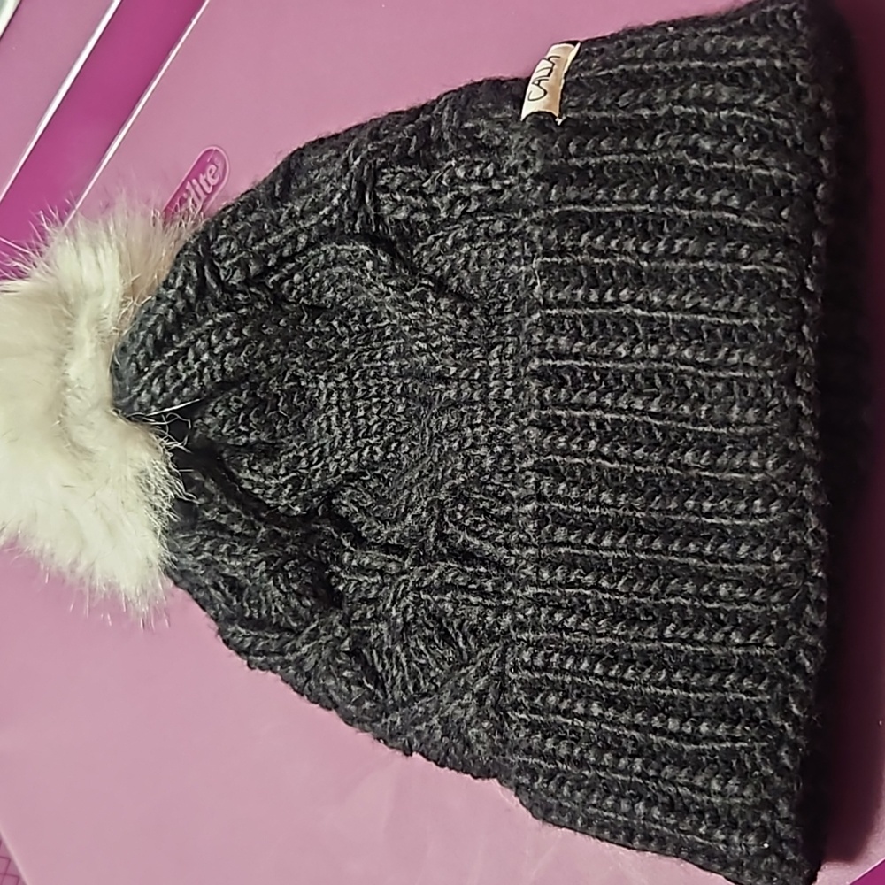 CALIA Cable Knit Pom Beanie: BLACK: NEW WITH TAGS: ONE SIZE FITS MOST